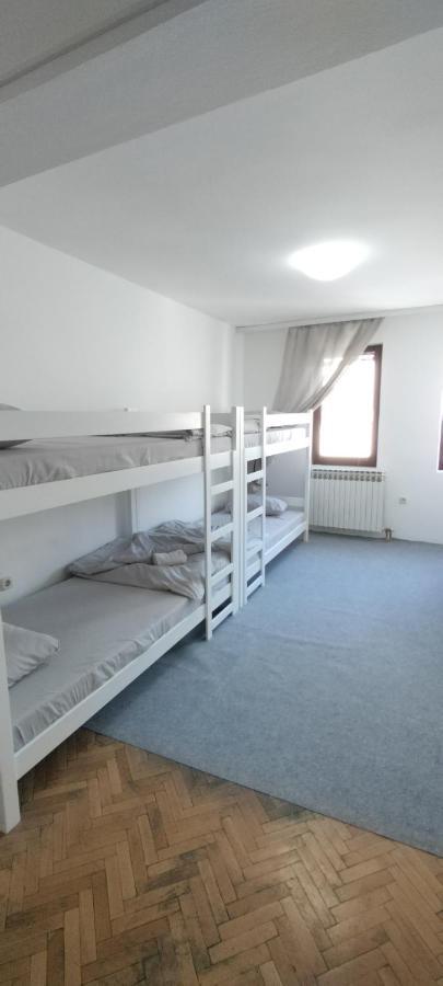 Hostel Center Luxury Sarajevo Ngoại thất bức ảnh