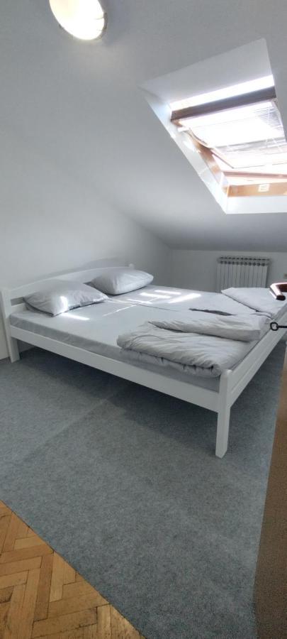 Hostel Center Luxury Sarajevo Ngoại thất bức ảnh