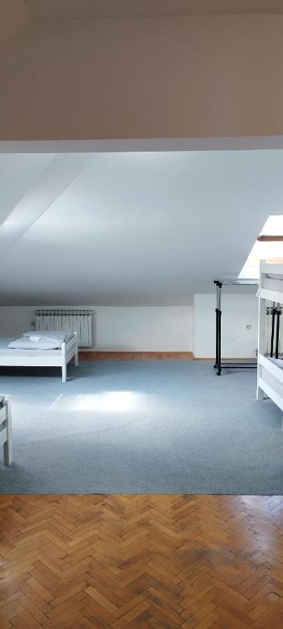 Hostel Center Luxury Sarajevo Ngoại thất bức ảnh