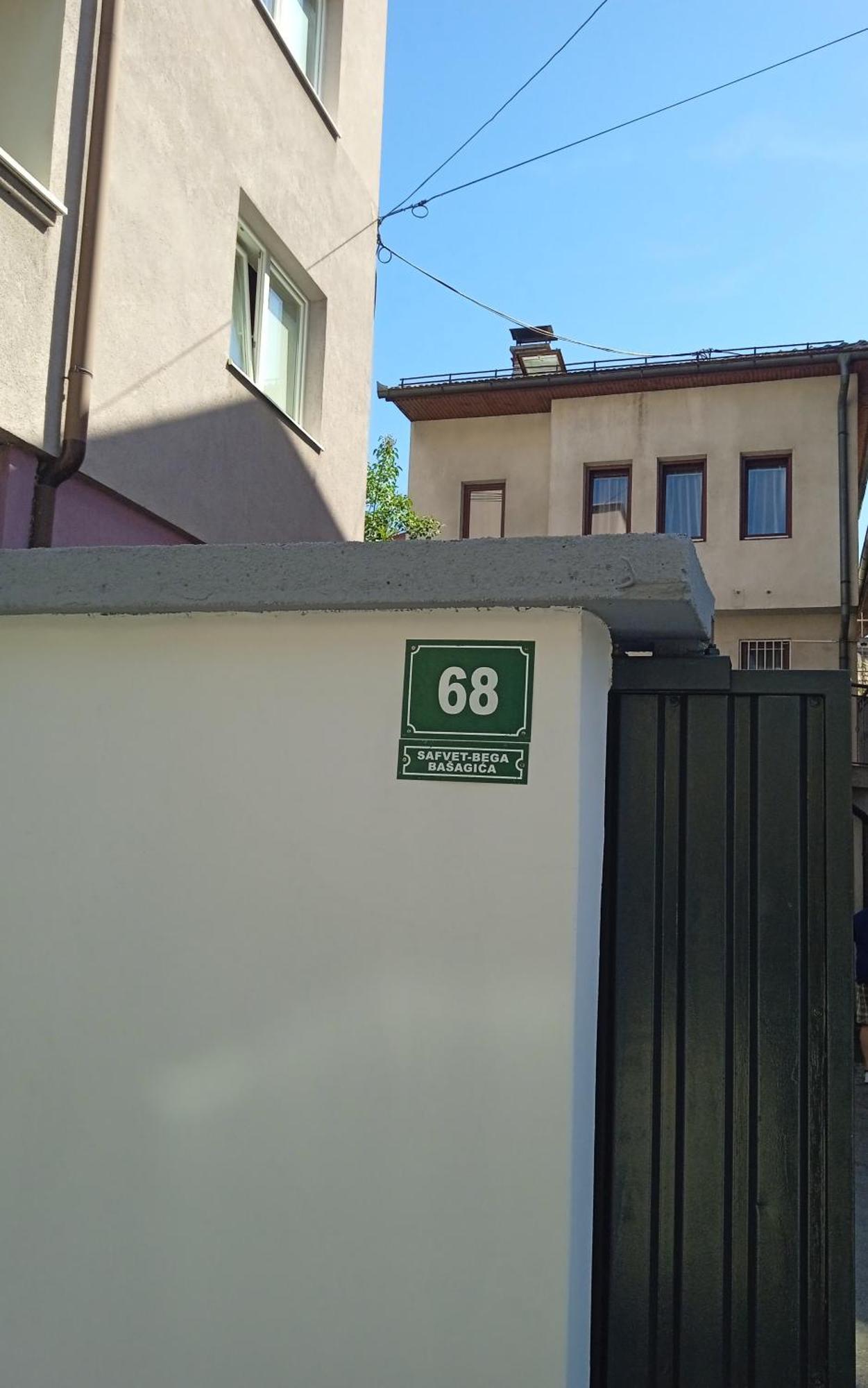 Hostel Center Luxury Sarajevo Ngoại thất bức ảnh