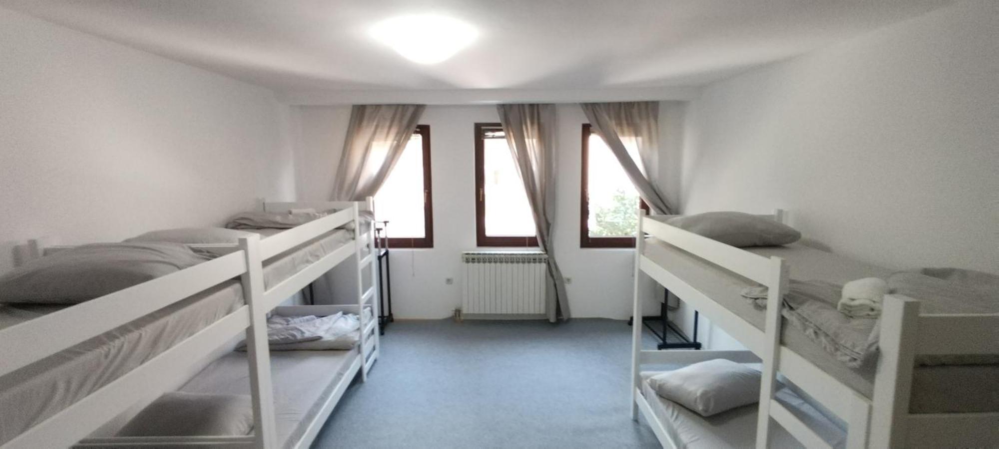 Hostel Center Luxury Sarajevo Ngoại thất bức ảnh